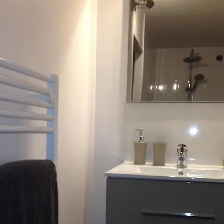 Apartment Wisteria Eysines